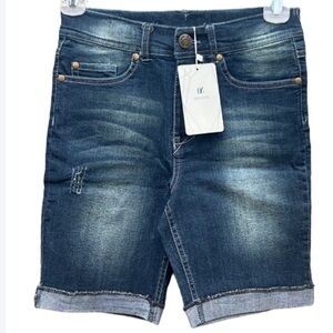 NWT Bienzoe Jean Shorts Distressed Girl’s Size 10, 7” Inseam Modest